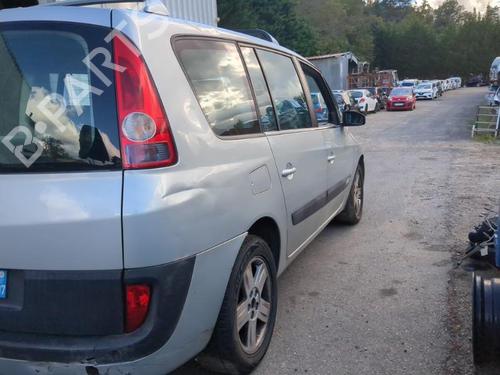 Used Right taillight RENAULT ESPACE IV (JK0/1_) 2.2 dCi (JK0H) (150 hp) 28158680