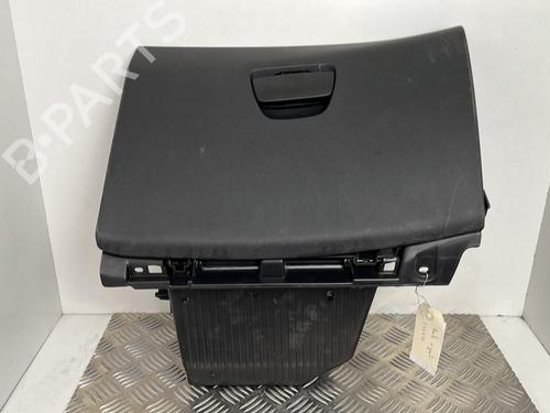 Used Glove box PEUGEOT 208 I (CA_, CC_) 1.6 HDi / BlueHDi 75 (75 hp) 25655078