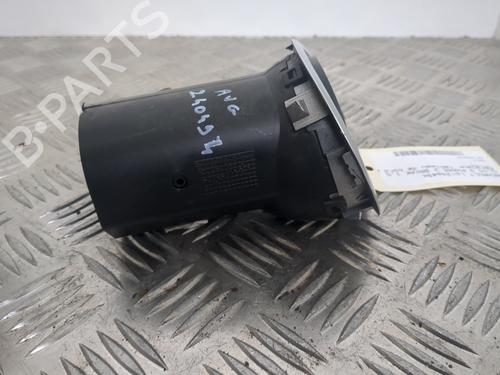 air-vent-renault-clio-iii-grandtour-kr01_-2007-25656366 main image