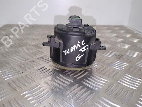Left front fog light RENAULT SCÉNIC II (JM0/1_) 1.6 (JM0C, JM0J, JM1B) | BP25660904C30 