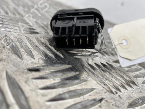 switch-dacia-logan-mcv-ks_-2007-25656626 main image