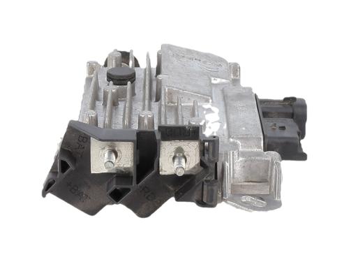 Used Start/Stop ECU Start/Stop ECU PEUGEOT 3008 II SUV (MC_, MR_, MJ_, M4_) 1.2 THP/ PureTech 130 (MRHNSM, MRHNSU, MRHNSJ, MRHNYW,... (131 hp) 26022545 26022545