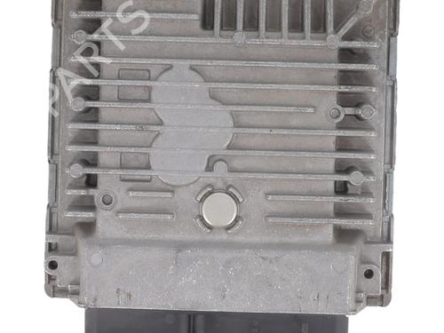 engine-control-unit-ecu-vw-touran-1t3-2010-2011-2012-2013-2014-2015-2016-39935733 main image