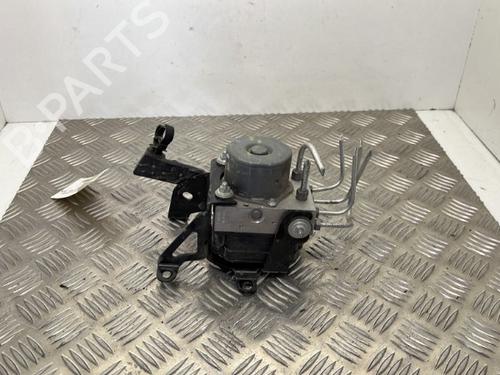 ABS pump RENAULT TWINGO III (BCM_, BCA_) 0.9 TCe 90 (BCM9, BCM2) | BP25656878M43 - Image 1