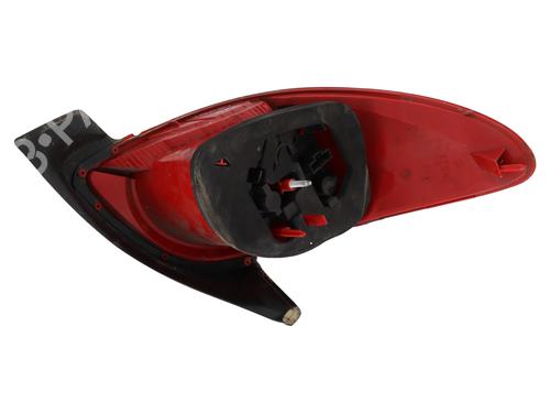 Right taillight PEUGEOT 206+ (2L_, 2M_) 1.4 HDi eco 70 | BP27523196C35 