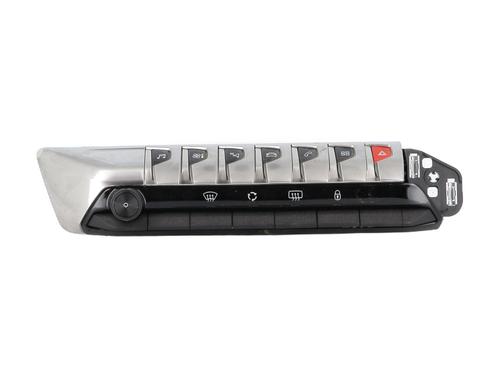 Used Switch PEUGEOT 3008 II SUV (MC_, MR_, MJ_, M4_) 1.2 THP/ PureTech 130 (MRHNSM, MRHNSU, MRHNSJ, MRHNYW,... (131 hp) 28283341
