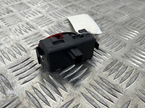 Used Warning switch Warning switch RENAULT TWINGO II (CN0_) 1.2 16V (CN04, CN0B) (75 hp) 25658374 25658374