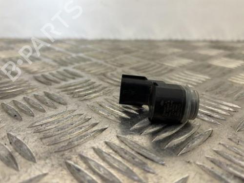 Used Electronic module RENAULT SCÉNIC III (JZ0/1_) 1.5 dCi (JZ02, JZ0R) (95 hp) 25657011