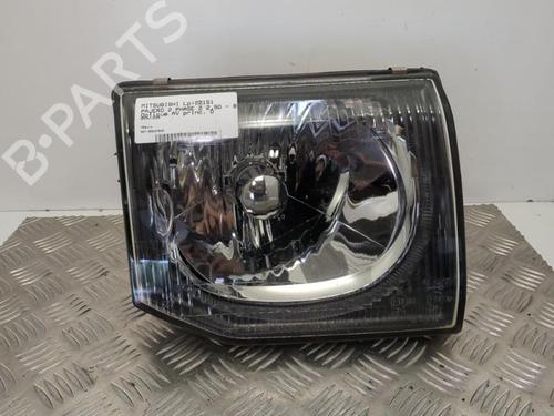 Used Right headlight Right headlight MITSUBISHI PAJERO III (V7_W, V6_W) 2.5 TDi (V64W, V74W) (115 hp) 25655490 25655490