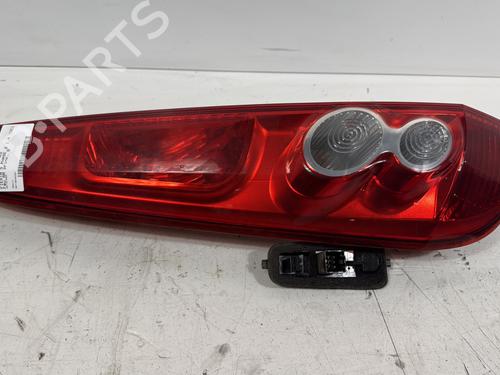 Venstre Baklys FORD FIESTA V (JH_, JD_) 1.4 TDCi (68 hp) 28158809