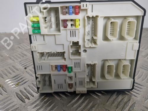 Fuse box RENAULT GRAND SCÉNIC III (JZ0/1_) 1.5 dCi (JZ09, JZ0D, JZ10, JZ14, JZ1G, JZ29, JZ2C) | BP25658127E1 