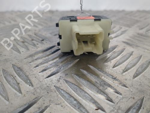 Used Right front window switch Right front window switch DACIA SANDERO II 1.2 (75 hp) 25655036 25655036