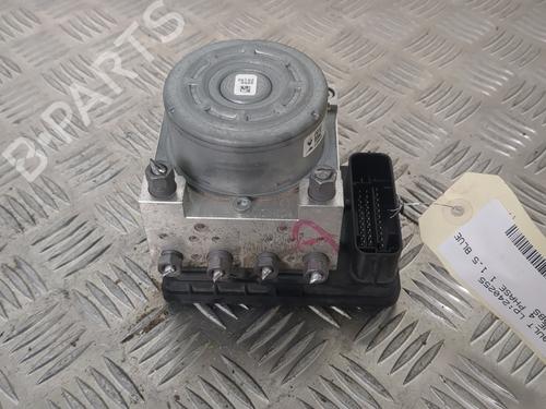 Used ABS pump RENAULT MEGANE IV Hatchback (B9A/M/N_) 1.5 dCi 110 (B9A3) (110 hp) 25659827
