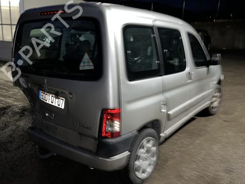 Fuse box PEUGEOT PARTNER MPV (5_, G_) 1.6 HDi 90 | BP26217841E1