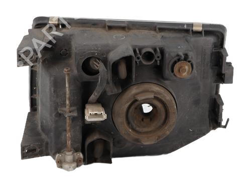 Used Right headlight Right headlight MITSUBISHI PAJERO II (V3_W, V2_W, V4_W, V5_W) 2.5 TD 4WD (V24W) (99 hp) 32194493 32194493