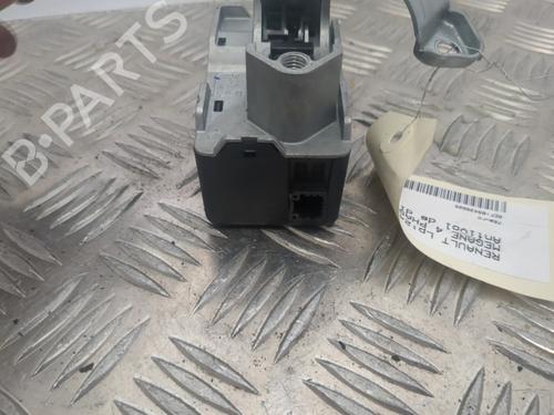 ignition-barrel-renault-megane-iv-hatchback-b9amn_-2015-25660310 main image