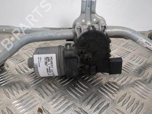 Front wiper motor PEUGEOT 208 I (CA_, CC_) 1.2 VTI 82 | BP25660730M29 