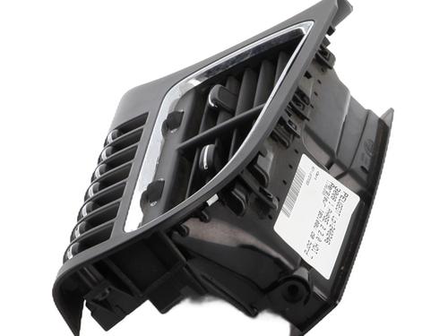 Air vent PEUGEOT 3008 I MPV (0U_) 2.0 HDi 150 / BlueHDi 150 | BP26603677I21 
