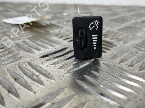 Used Lights ECU Lights ECU TOYOTA RAV 4 III (_A3_) 2.2 D 4WD (ALA30_, ALA30R) (150 hp) 25656663 25656663