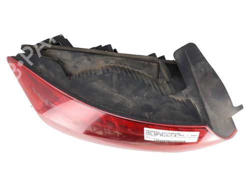Left taillight PEUGEOT 407 (6D_) 2.0 HDi 135 (6DRHRH, 6DRHRE, 6DRHRG, 6DRHRJ) | BP30491290C34