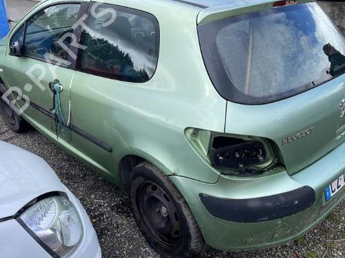 Fuse box PEUGEOT 307 (3A/C) 2.0 HDi 110 | BP25656764E1 