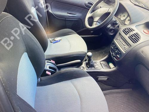 Hattehylde PEUGEOT 206 Hatchback (2A/C) 1.4 HDi eco 70 | BP25655814C85 