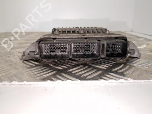 Used Engine control unit (ECU) PEUGEOT EXPERT Van (222) 1.6 (79 hp) 25661135