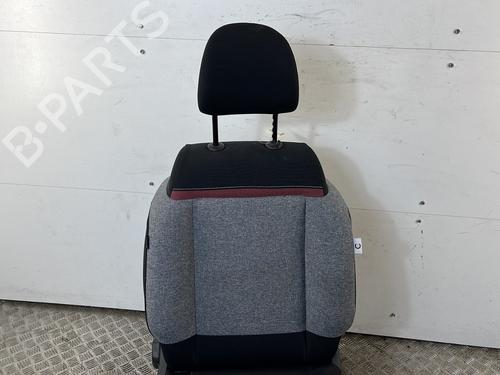 Used Right front seat Right front seat CITROËN C3 III (SX) 1.2 THP 110 (SXHNPS, SXHNZT, SXHNZ6) (110 hp) 25657906 25657906