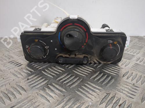 AC Styreenhet / Manøvreringsenhet RENAULT CLIO III (BR0/1, CR0/1) 1.5 dCi (C/BR0G, C/BR1G) | BP25656527I5 