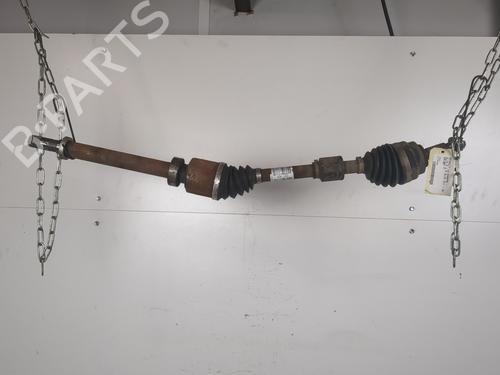 Used Right front driveshaft RENAULT CLIO V (B7_) 1.5 Blue dCi 85 (B7AG) (86 hp) 25658185