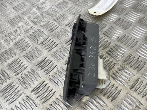 Used Left front window switch Left front window switch TOYOTA AURIS (_E15_) 2.0 D-4D (ADE150_, ADE150R) (126 hp) 25660263 25660263