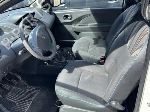 Right taillight RENAULT TWINGO II (CN0_) 1.2 16V (CN04, CN0B) | BP25659948C35 - Image 13