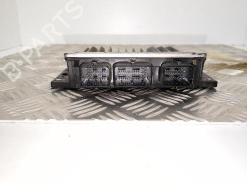 Used Engine control unit (ECU) Engine control unit (ECU) DACIA LOGAN MCV (KS_) 1.5 dCi (KS0W) (86 hp) 25661121 25661121