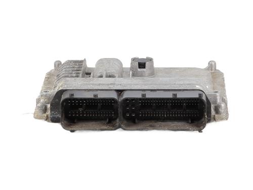 Used Engine control unit (ECU) Engine control unit (ECU) VW GOLF VII (5G1, BQ1, BE1, BE2) 1.6 TDI (105 hp) 30590872 30590872
