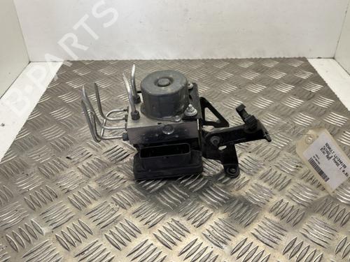 Used ABS pump RENAULT TWINGO III (BCM_, BCA_) 0.9 TCe 90 (BCM9, BCM2) (90 hp) 25656878