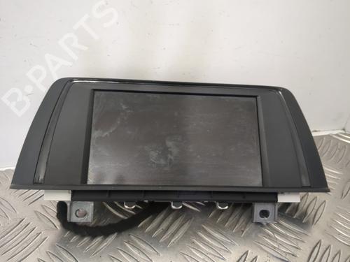 Used Display monitor BMW 1 (F20) 116 d (116 hp) 25658475