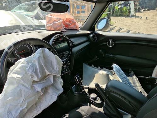 Switch MINI MINI Convertible (F57) Cooper | BP25656577I30 