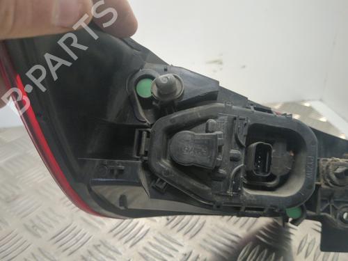 right-taillight-renault-clio-iv-bh_-2012-2013-2014-2015-2016-2017-2018-2019-2020-2021-25659144 main image