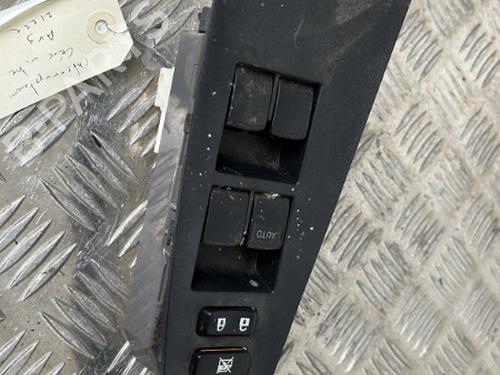 Used Left front window switch Left front window switch TOYOTA RAV 4 III (_A3_) 2.2 D 4WD (ALA30_, ALA30R) (150 hp) 25656672 25656672