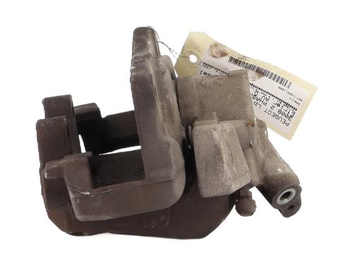 Used Right front brake caliper Right front brake caliper PEUGEOT 3008 II SUV (MC_, MR_, MJ_, M4_) 1.5 BlueHDi 130 (131 hp) 33019659 33019659