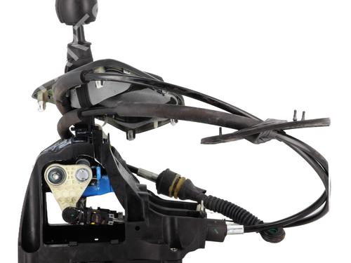 gear-lever-fiat-tipo-hatchback-356_-357_-2016-25655502 main image