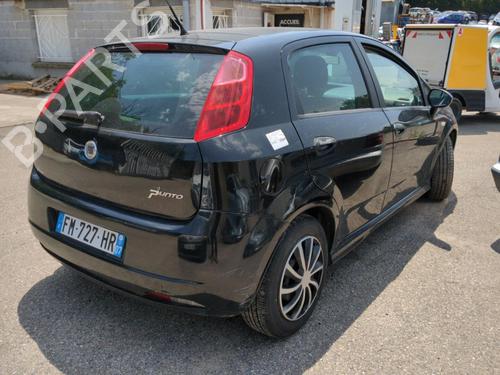 Used Engine control unit (ECU) FIAT GRANDE PUNTO (199_) 1.3 D Multijet (75 hp) 25657629