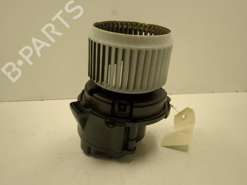 Used Heater blower motor Heater blower motor RENAULT CLIO V (B7_) 1.0 SCe 65 (B7MG) (67 hp) 25654705 25654705