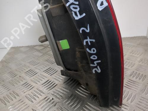 Used Right taillight Right taillight VW FOX Hatchback (5Z1, 5Z3, 5Z4) 1.4 TDI (70 hp) 25658058 25658058