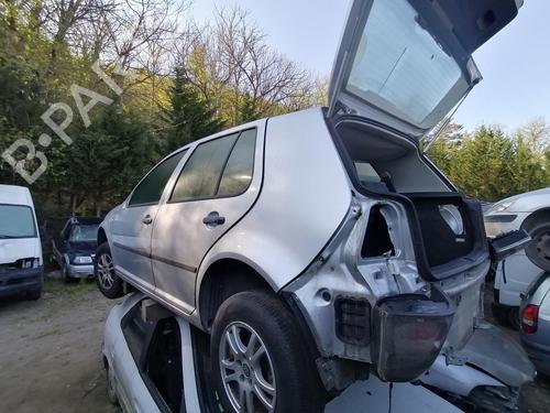 Faro izquierdo VW GOLF IV (1J1) 1.9 SDI | BP25657678C28 