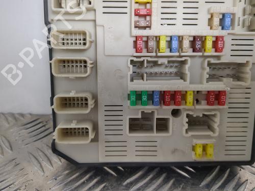 Fuse box RENAULT MEGANE III Hatchback (BZ0/1_, B3_) 1.9 dCi (BZ0N, BZ0J) | BP25660002E1