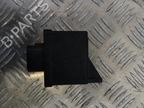 Used Electronic module Electronic module LAND ROVER RANGE ROVER SPORT I (L320) 3.0 D 4x4 (245 hp) 25657523 25657523