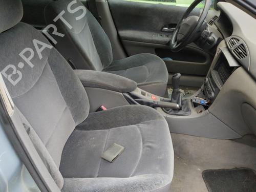 Right mirror RENAULT LAGUNA II Grandtour (KG0/1_) 1.6 16V (KG0A, KG0L) | BP25743219C27 