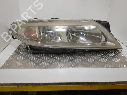 Faro derecho RENAULT LAGUNA II (BG0/1_) 1.9 dCi (BG08, BG0G) (120 hp) 25661010