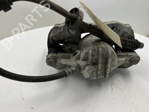 Høyre bremsekaliper foran CITROËN C3 III (SX) 1.5 BlueHDi 100 (SXYHYP, SXYHTU) (102 hp) 25659615